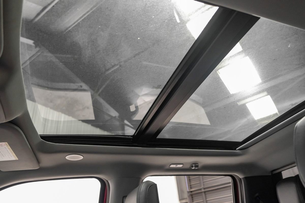 Used 2023 Ford F250 Lariat w/ Lariat Ultimate Package image 23