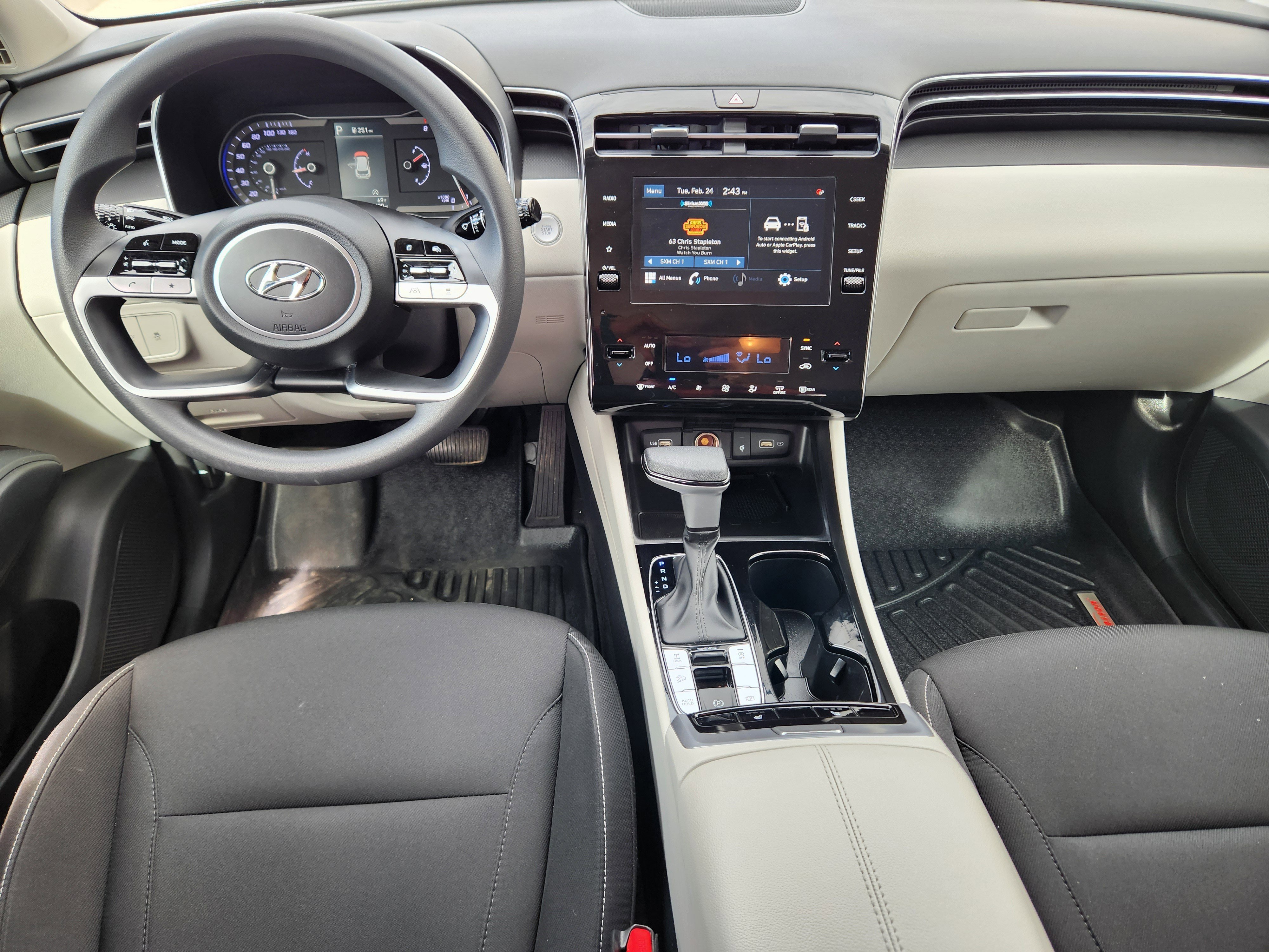 Certified 2024 Hyundai Tucson SEL image 11