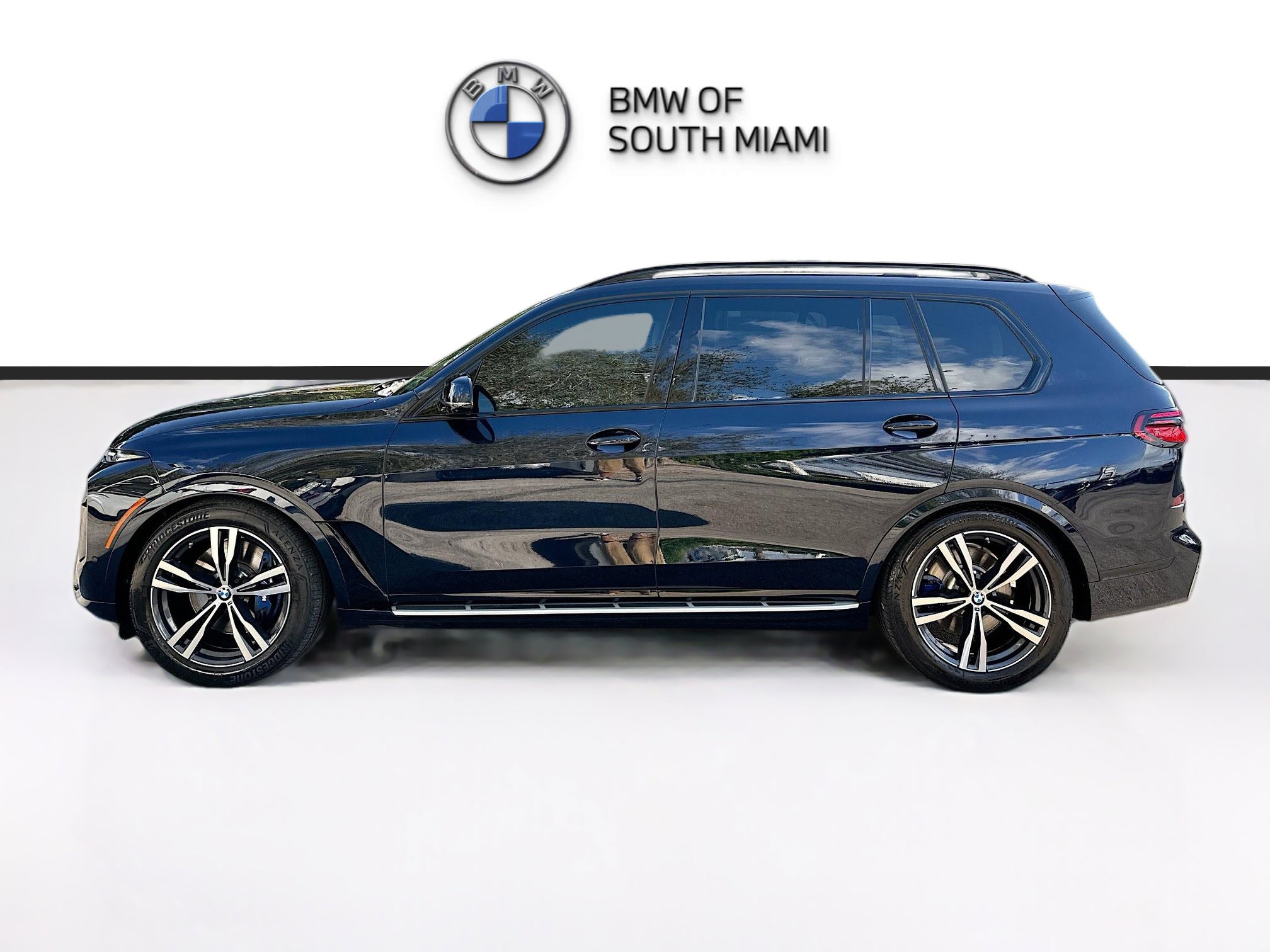 Certified 2023 BMW X7 xDrive40i w/ Executive Package image 4
