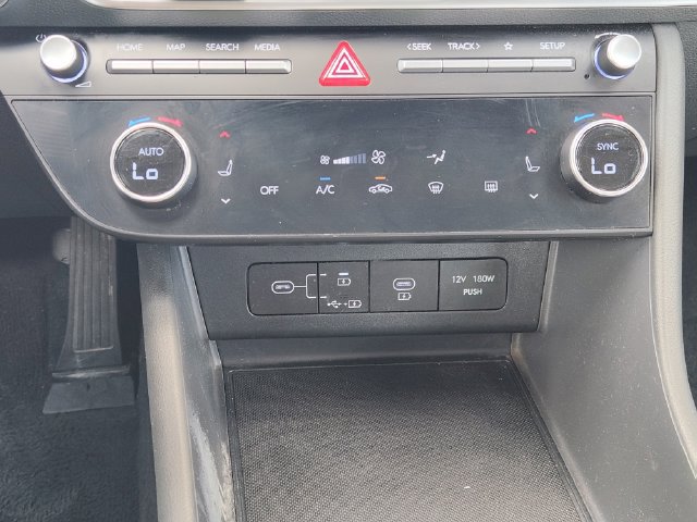 Used 2024 Hyundai Sonata SEL FWD image 16