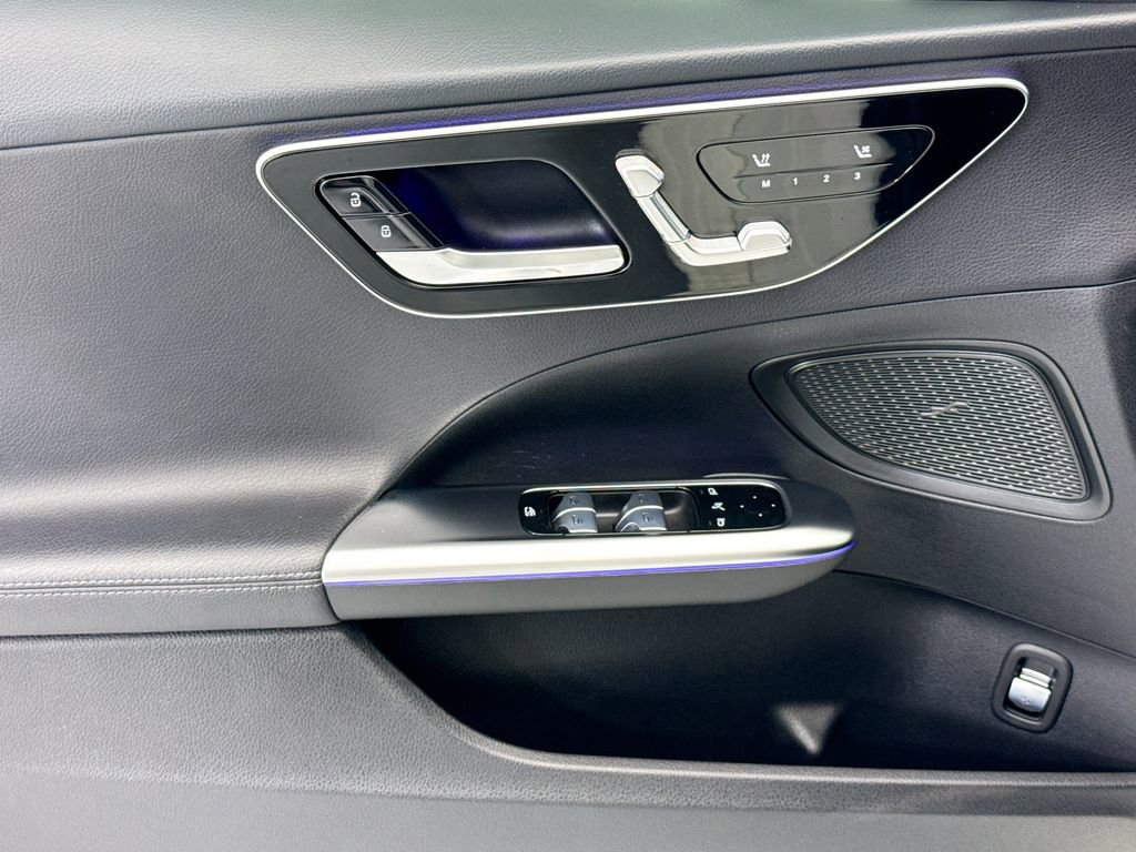 Certified 2023 Mercedes-Benz C 300 Sedan image 21
