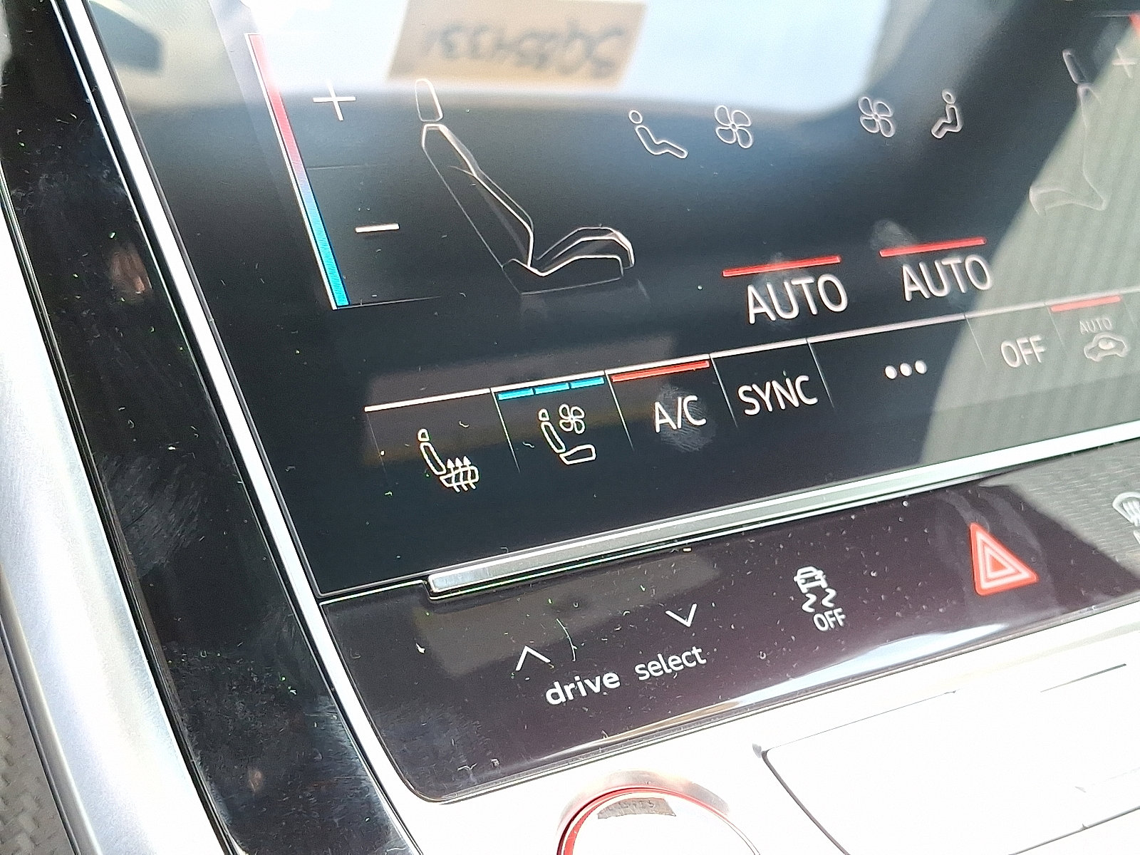 New 2026 Audi SQ8 Prestige image 17
