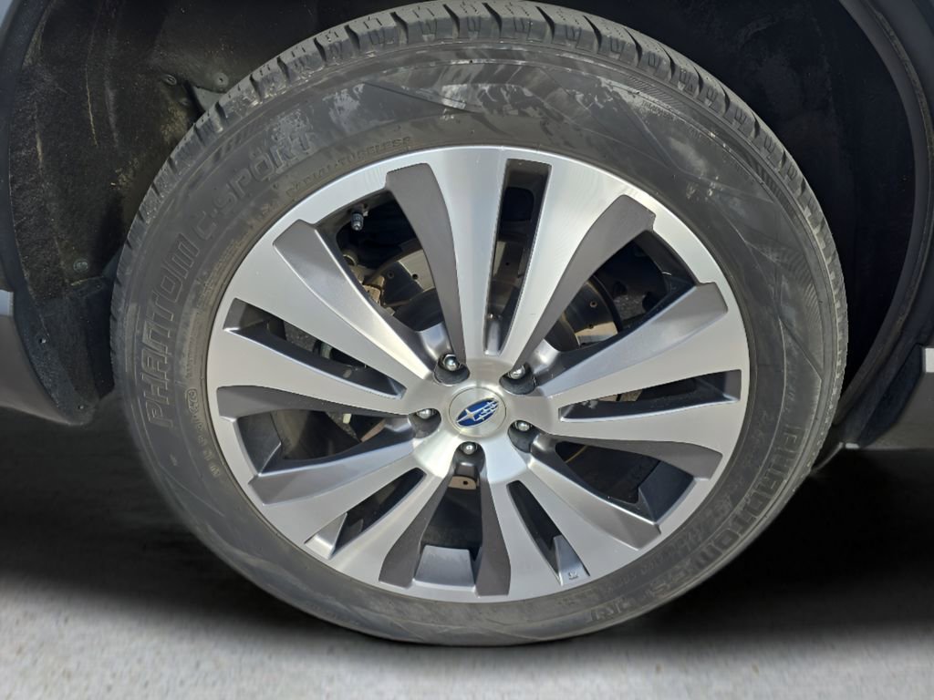 Used 2022 Subaru Ascent Touring image 11
