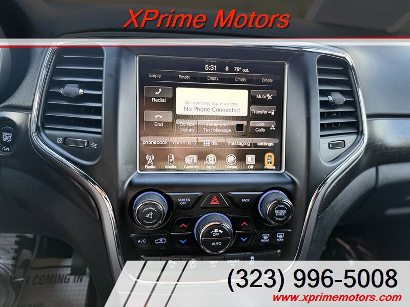 Used 2017 Jeep Grand Cherokee Altitude AWD/4WD image 25