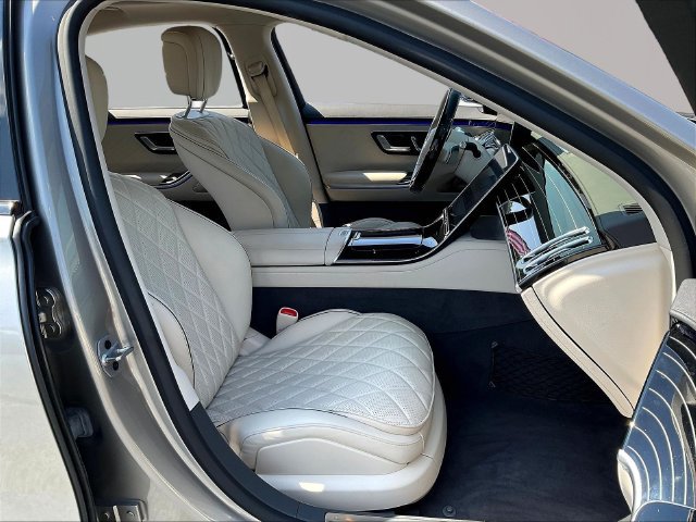 Used 2023 Mercedes-Benz S 500 4MATIC image 30
