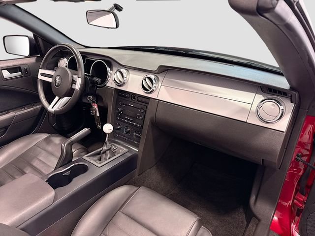 Used 2006 Ford Mustang GT image 21