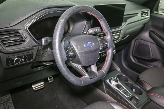 Used 2023 Ford Escape ST-Line w/ Tech Pack #1 image 23