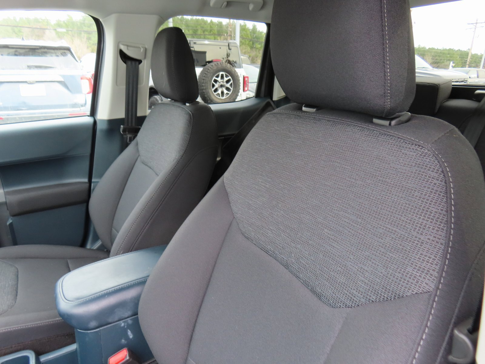 Used 2025 Ford Maverick XL image 28