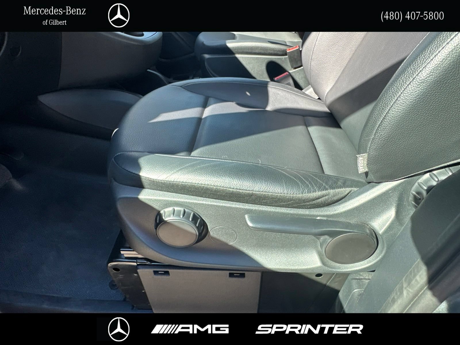 Used 2023 Mercedes-Benz Metris Passenger image 22