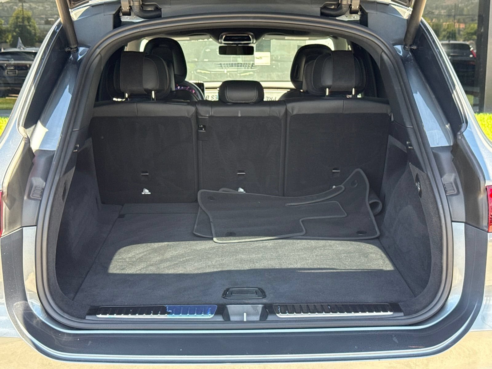 Used 2023 Mercedes-Benz EQS 450+ 4MATIC SUV image 16