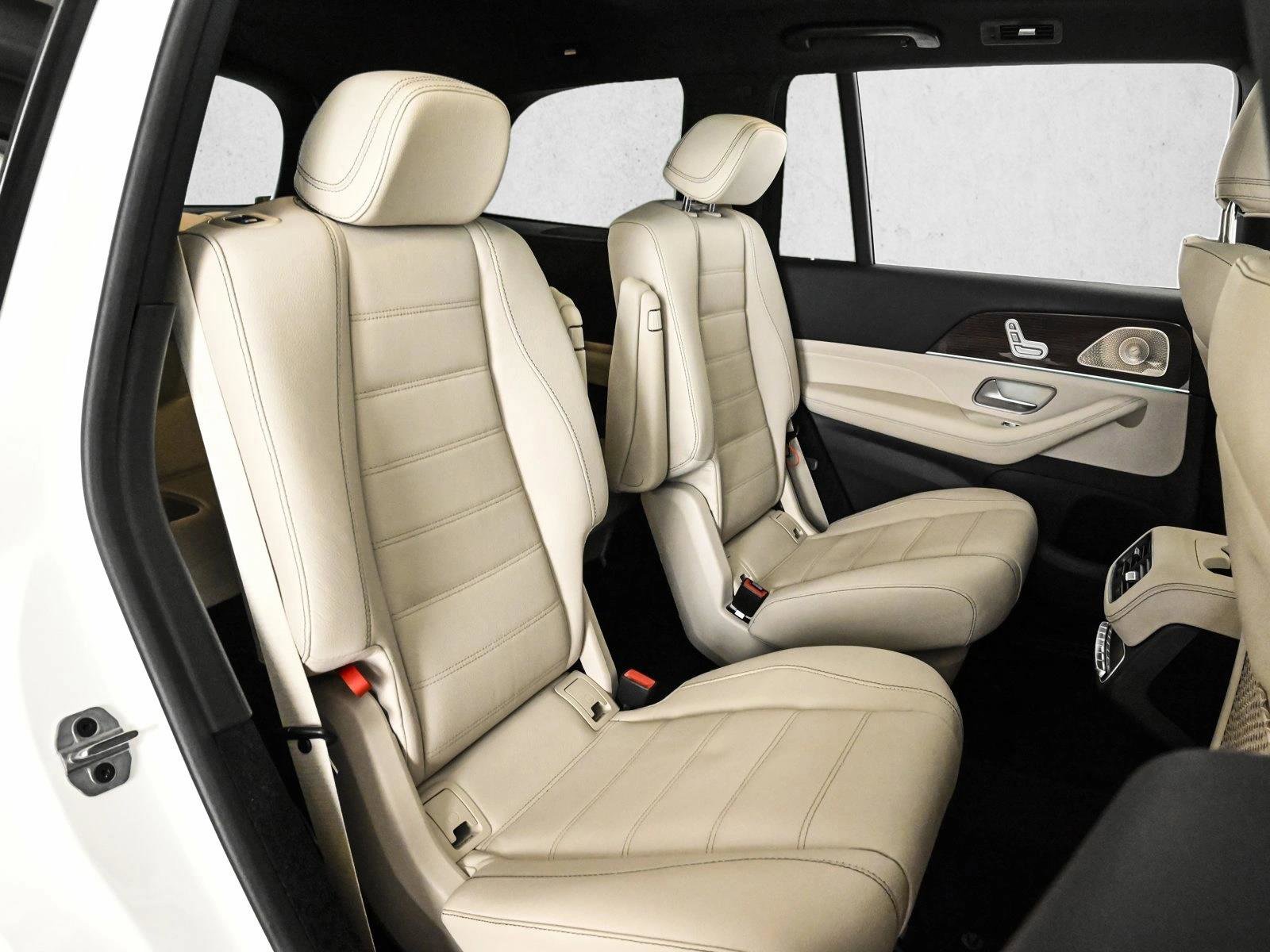 Used 2023 Mercedes-Benz GLS 450 4MATIC image 22