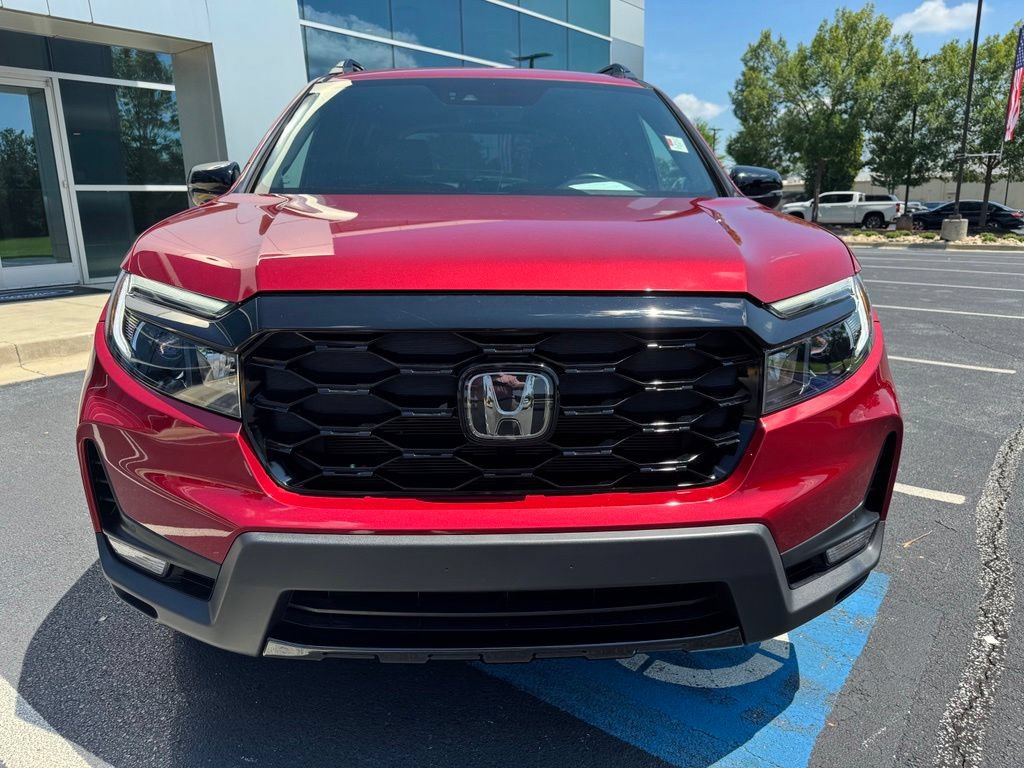 Used 2022 Honda Passport Elite image 2