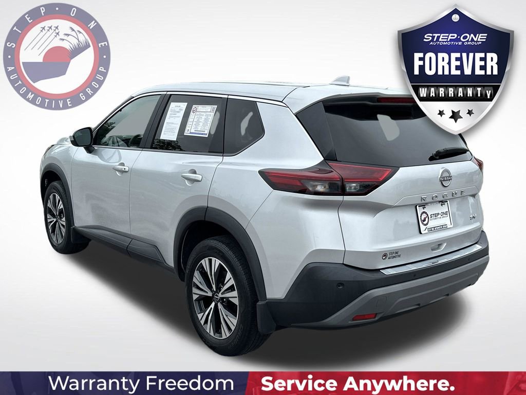Used 2023 Nissan Rogue SV FWD image 5