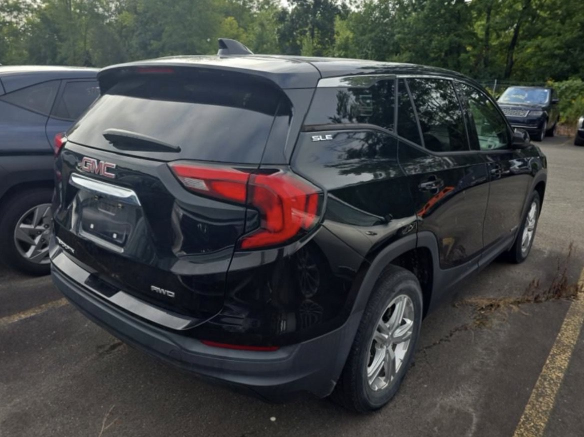 Used 2020 GMC Terrain SLE AWD/4WD image 4