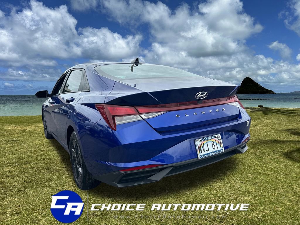 Used 2023 Hyundai Elantra SEL image 5