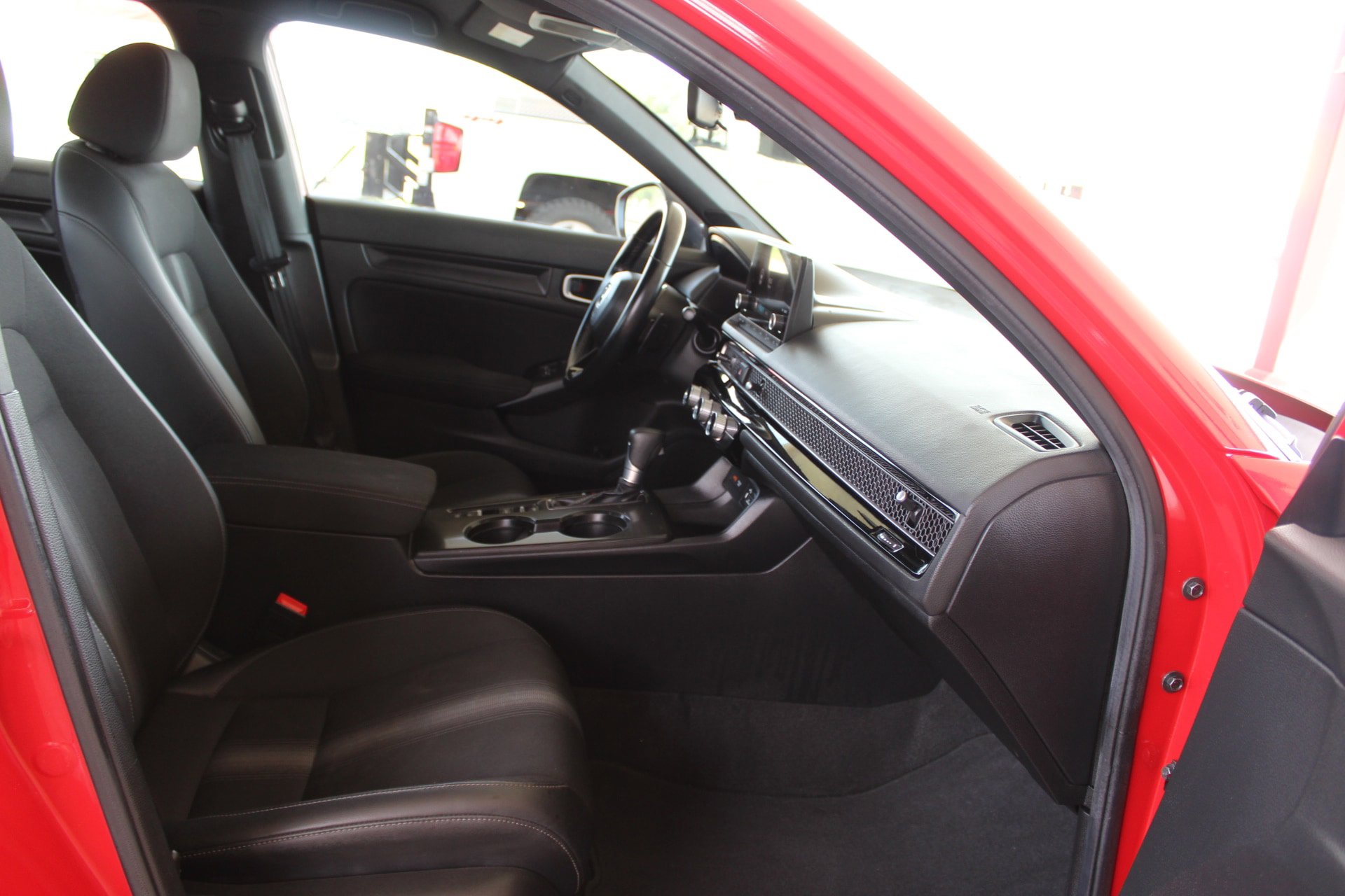 Used 2024 Honda Civic Sport image 14