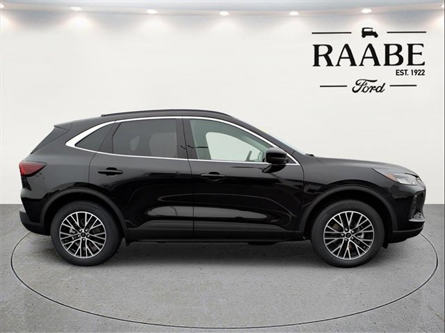 New 2026 Ford Escape SE image 9
