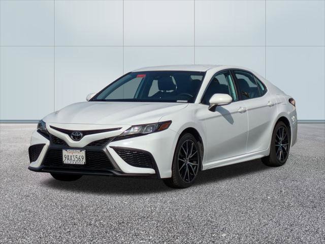 Used 2022 Toyota Camry SE