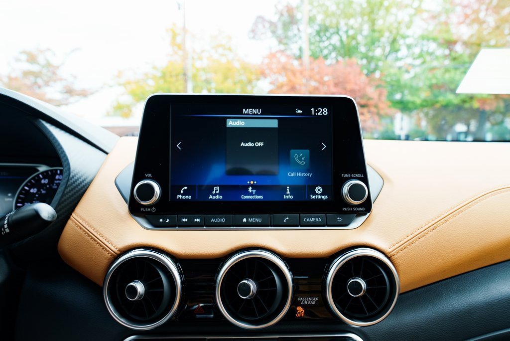 New 2025 Nissan Sentra SV w/ SV Premium Package image 12