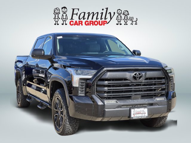 Used 2024 Toyota Tundra SR5 w/ SR5 Premium Package AWD/4WD image 2