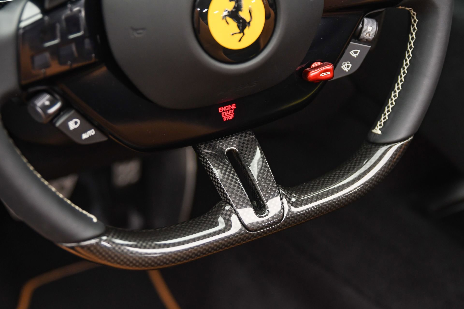 Used 2025 Ferrari Roma Spider image 40