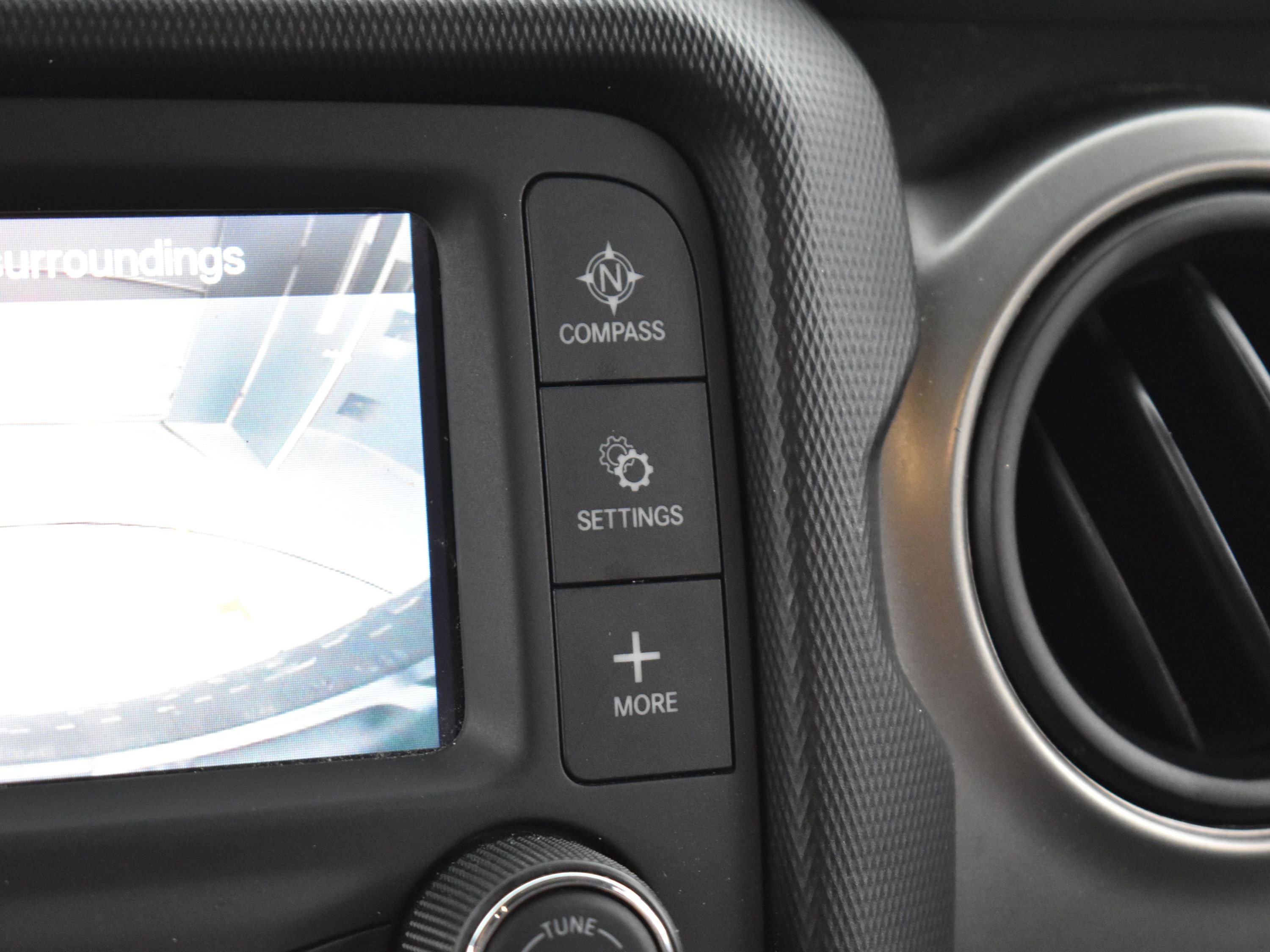 Used 2020 Jeep Wrangler Unlimited Sport S image 22