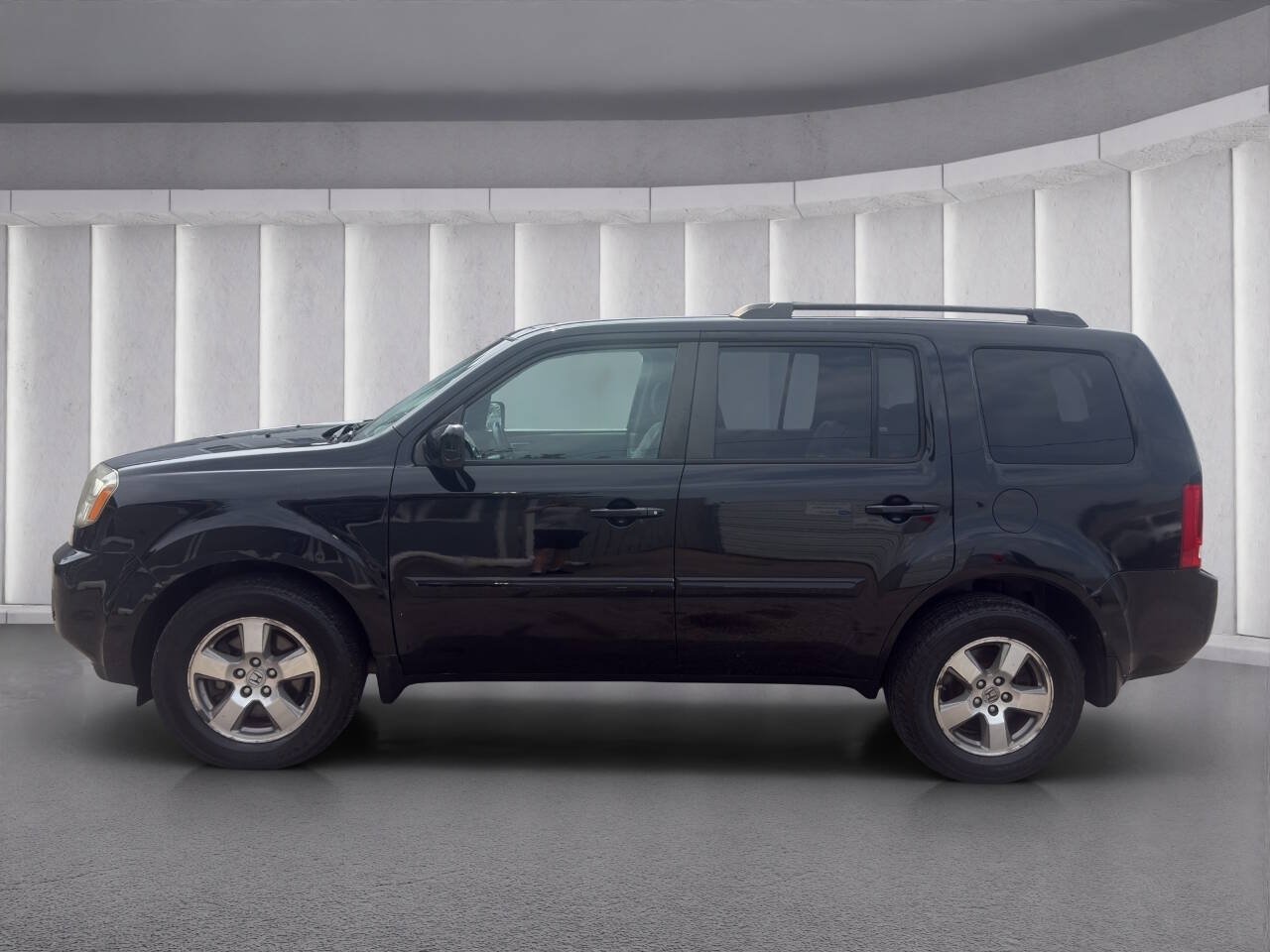 Used 2011 Honda Pilot EX-L image 2