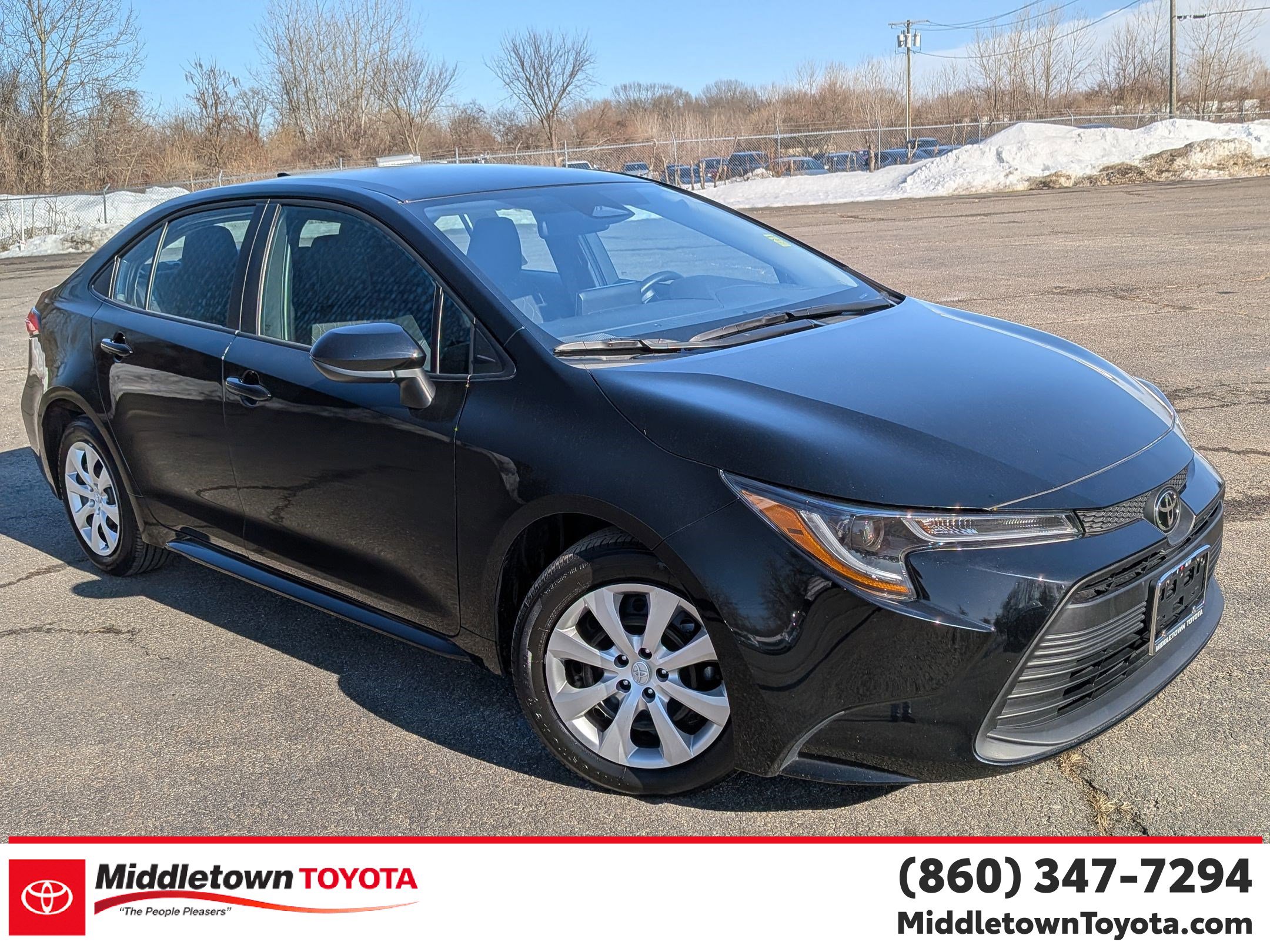 Certified 2025 Toyota Corolla LE image 1