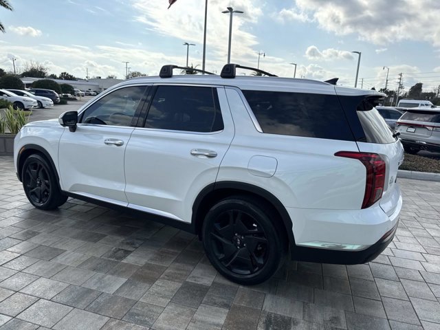 Used 2024 Hyundai Palisade Limited image 4