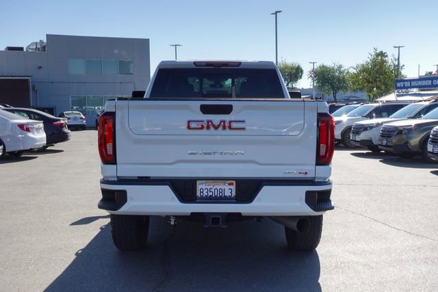 Used 2022 GMC Sierra 2500 AT4 w/ AT4 Premium Plus Package AWD/4WD image 9