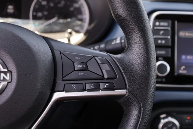 Certified 2025 Nissan Versa SV FWD image 8