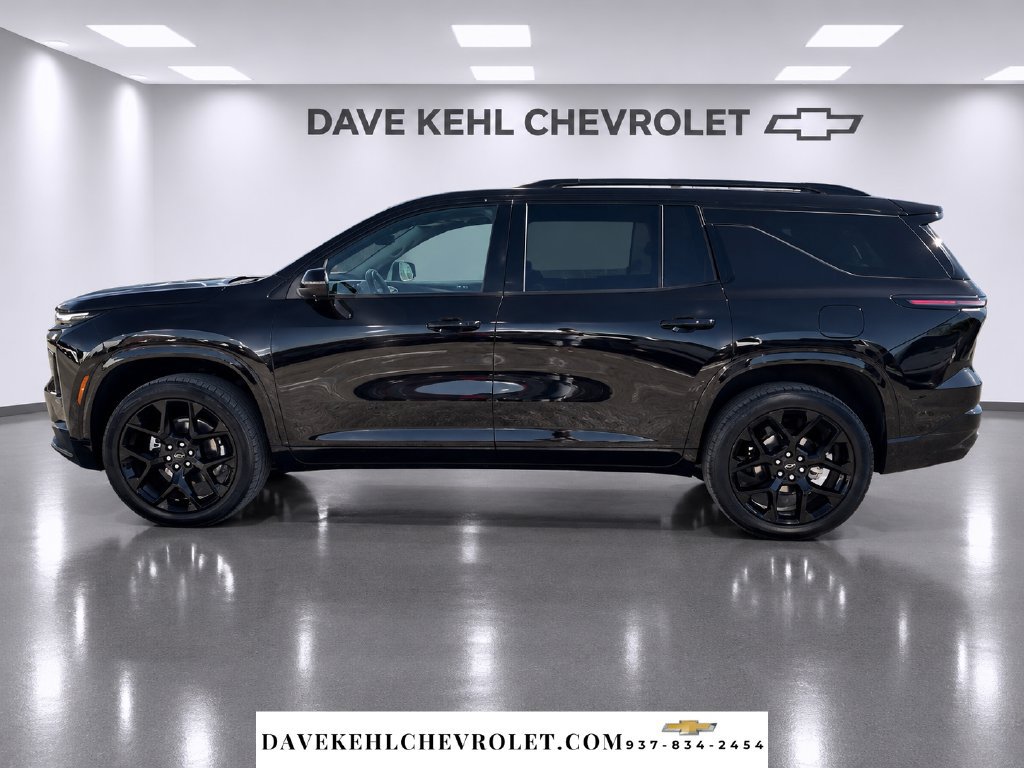 Used 2024 Chevrolet Traverse RS AWD/4WD image 2