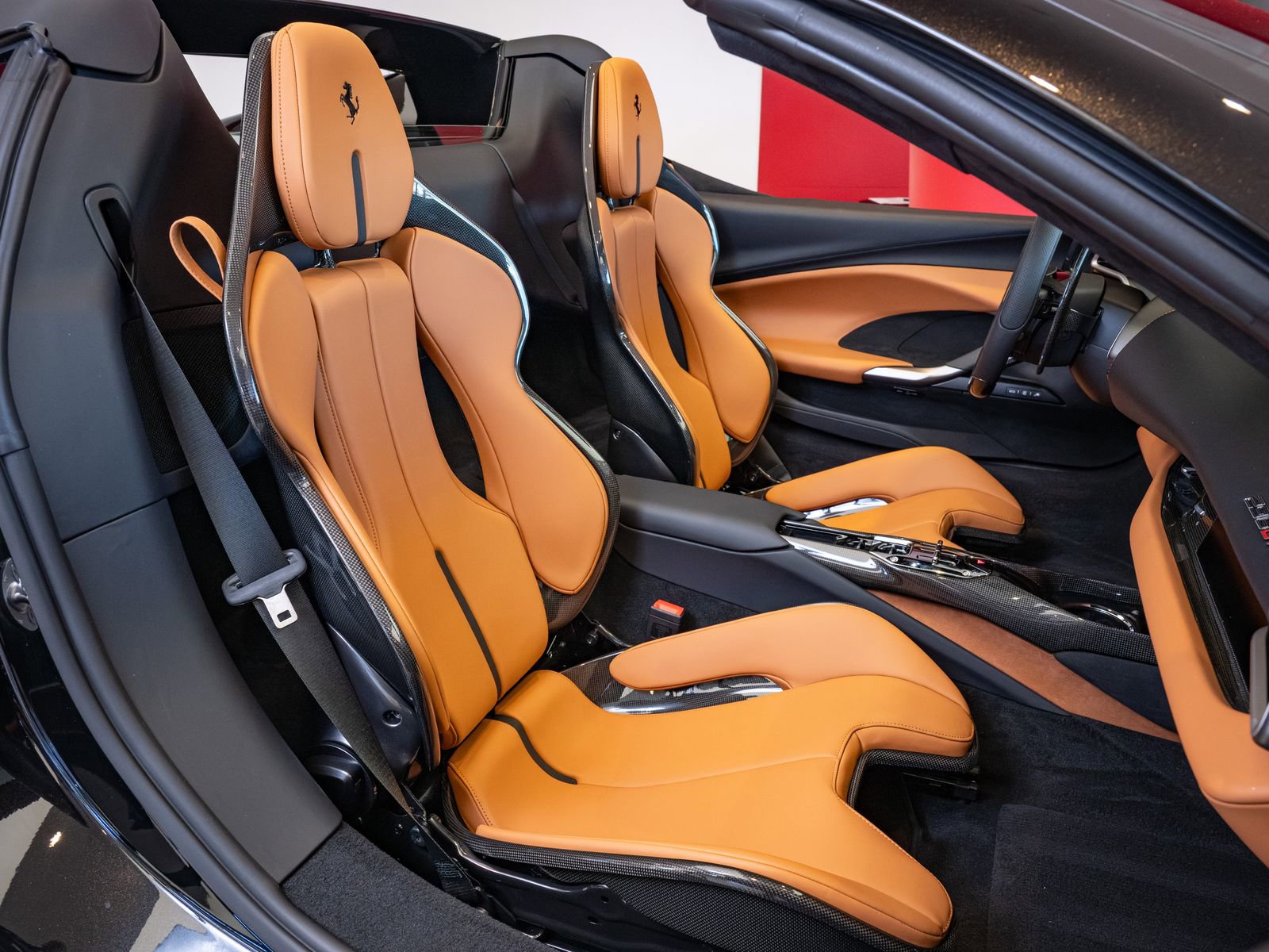 Used 2025 Ferrari 296 GTS image 19