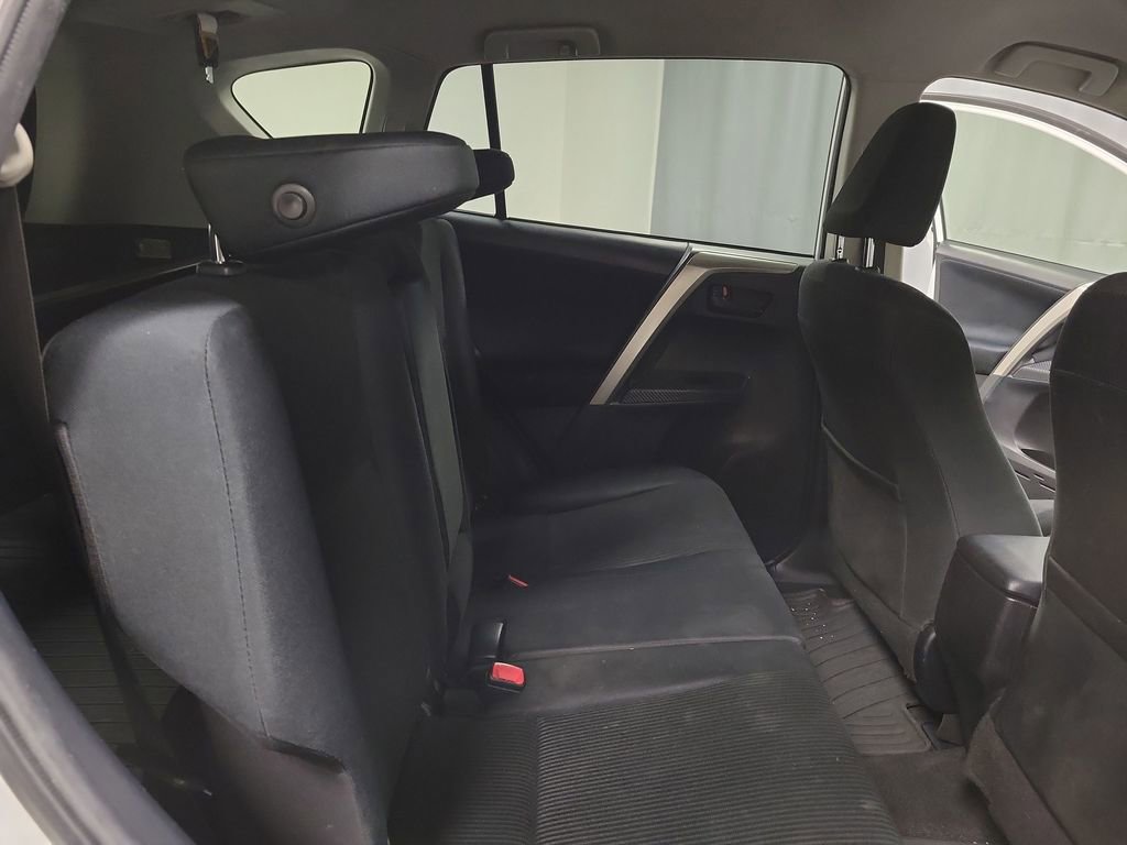 Used 2015 Toyota RAV4 LE image 21