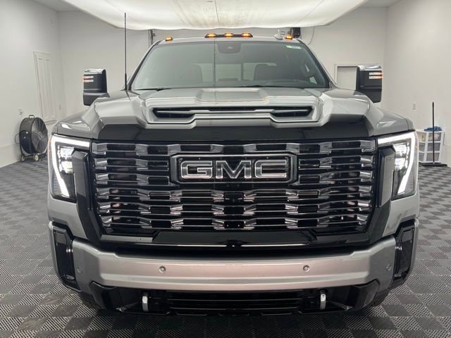New 2026 GMC Sierra 2500 Denali Ultimate image 17