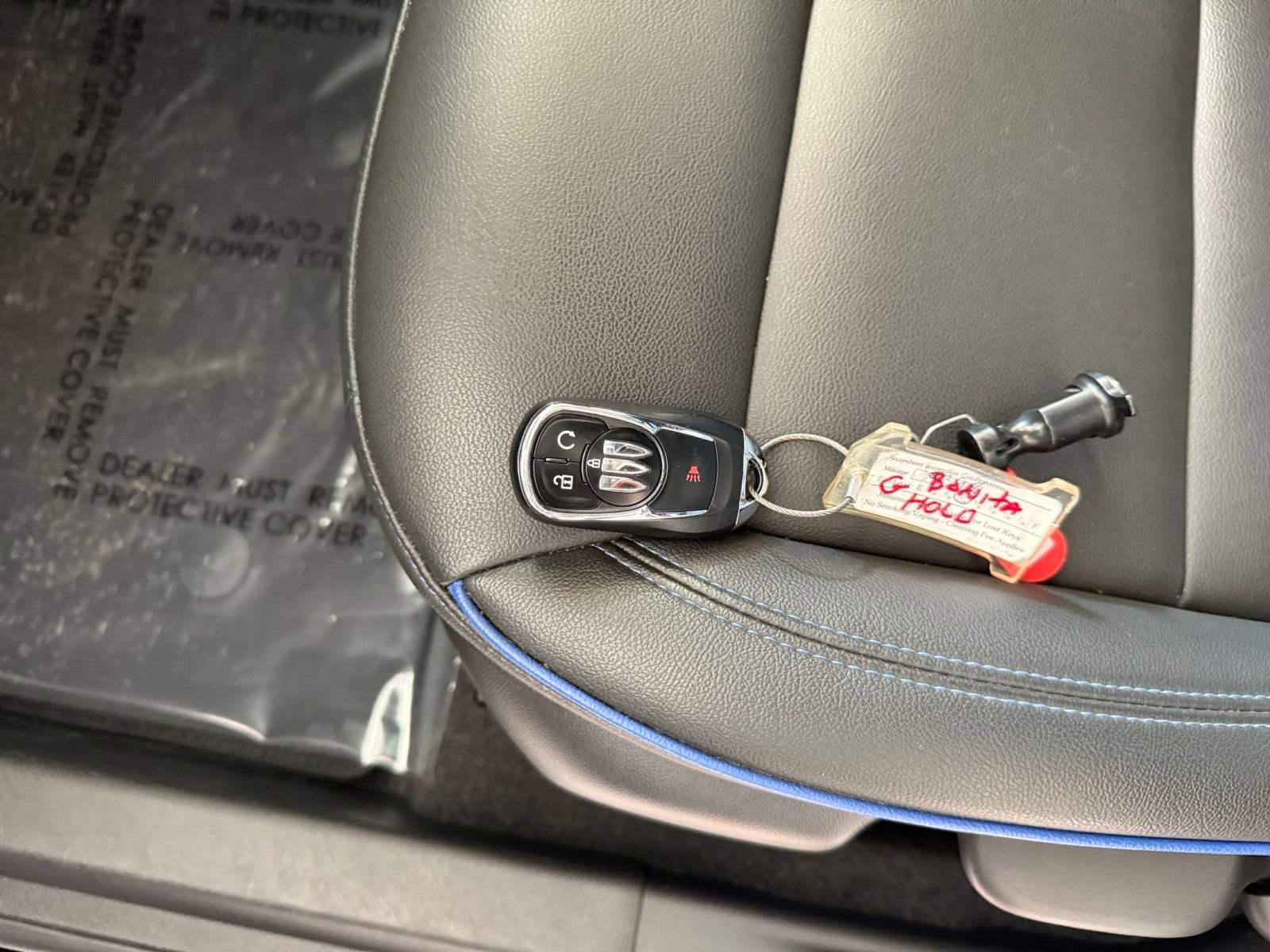 Used 2025 Buick Envista Sport Touring image 18