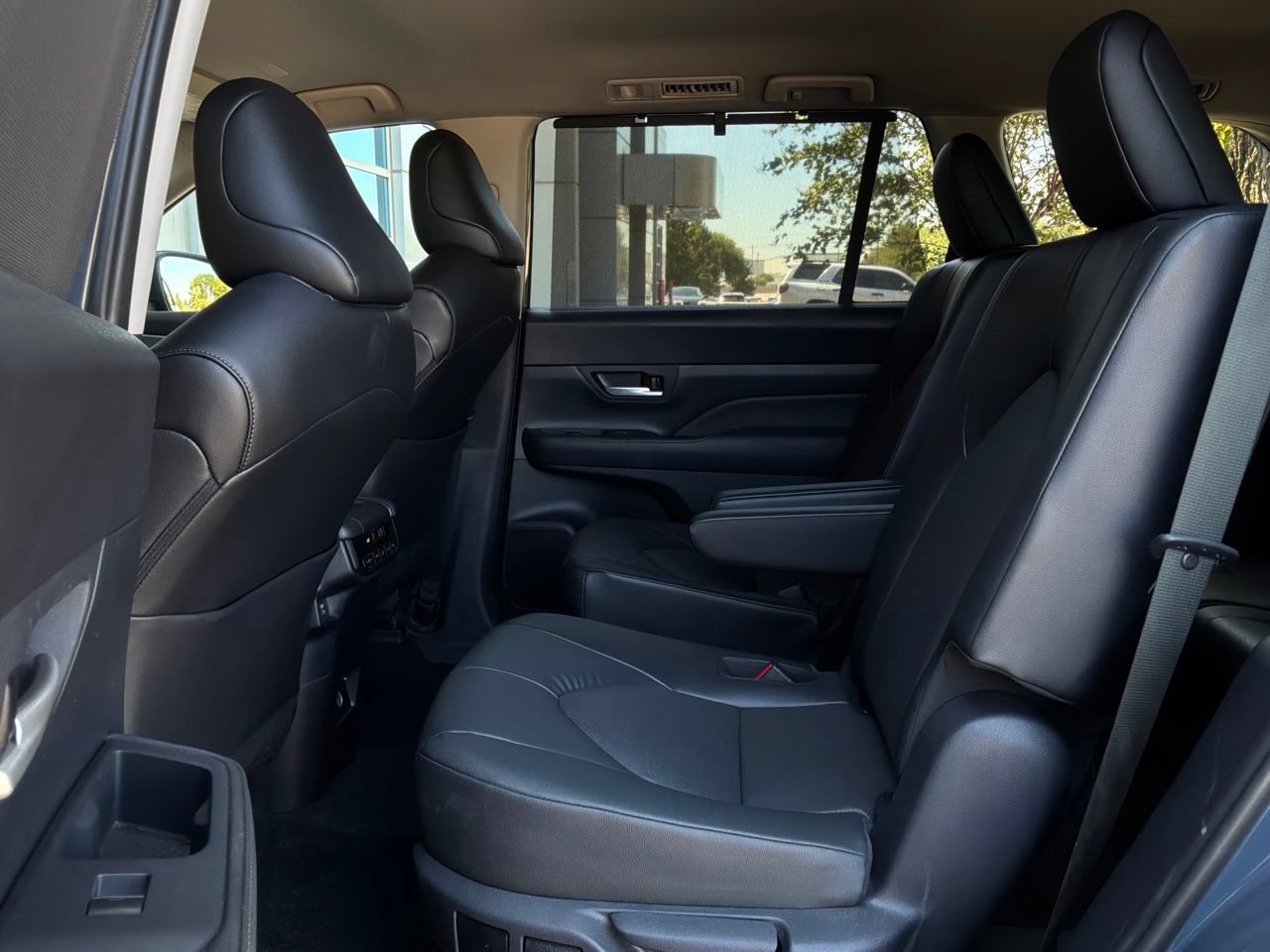 Used 2026 Toyota Grand Highlander FWD image 11