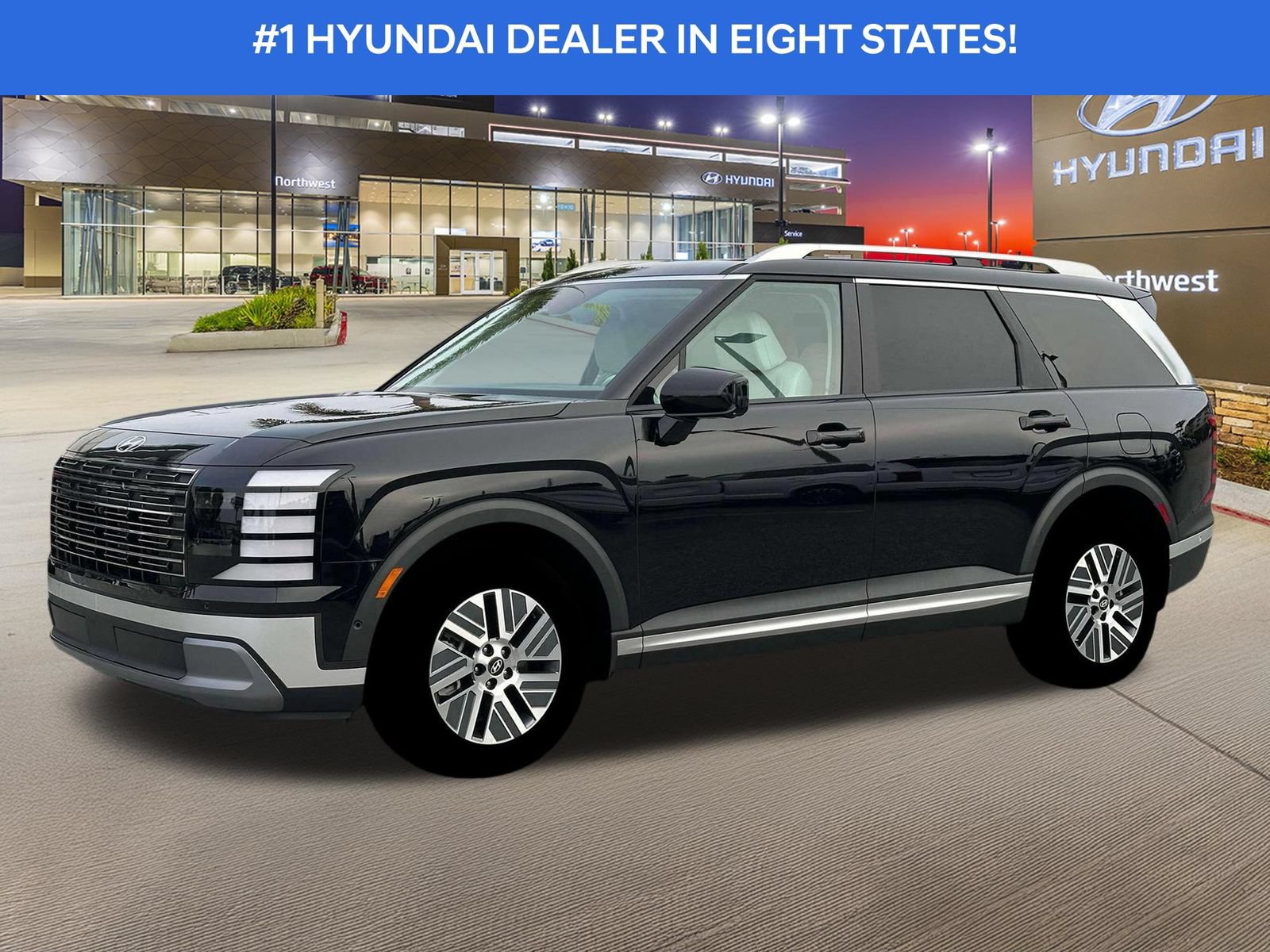 Used 2026 Hyundai Palisade SEL Premium FWD image 2