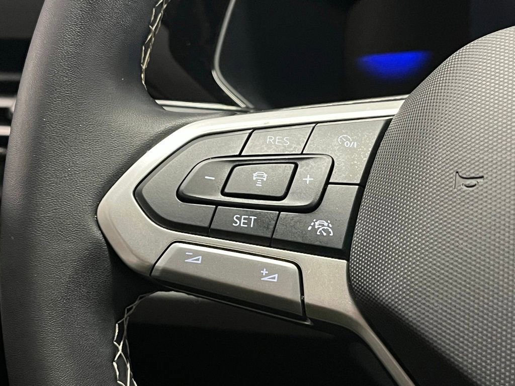 Certified 2024 Volkswagen Taos S AWD/4WD image 24