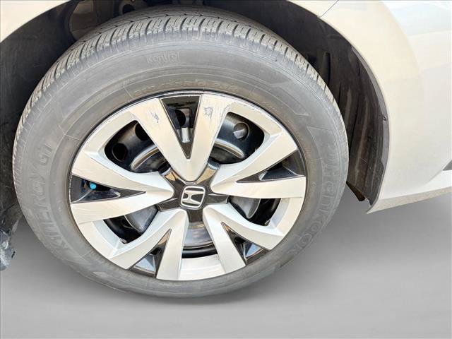 Used 2024 Honda Civic LX image 17