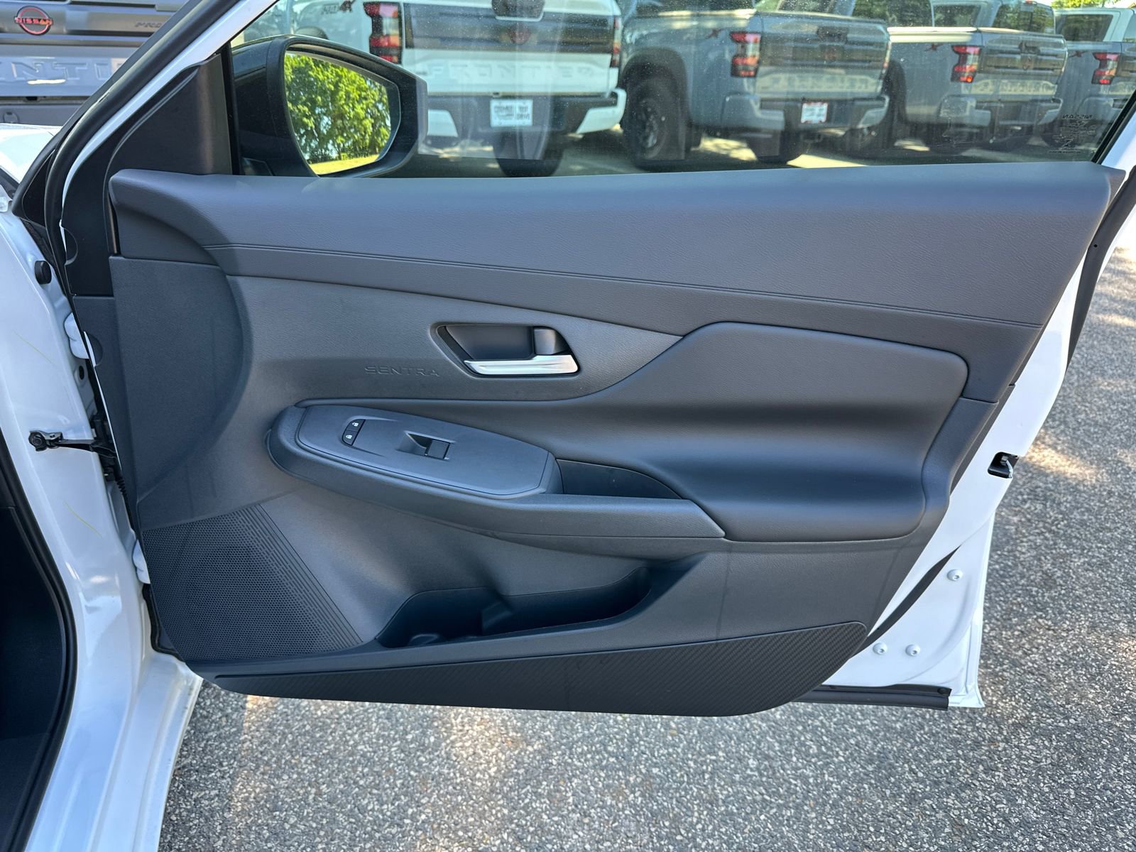 New 2026 Nissan Sentra SV w/ SV Convenience Package image 11