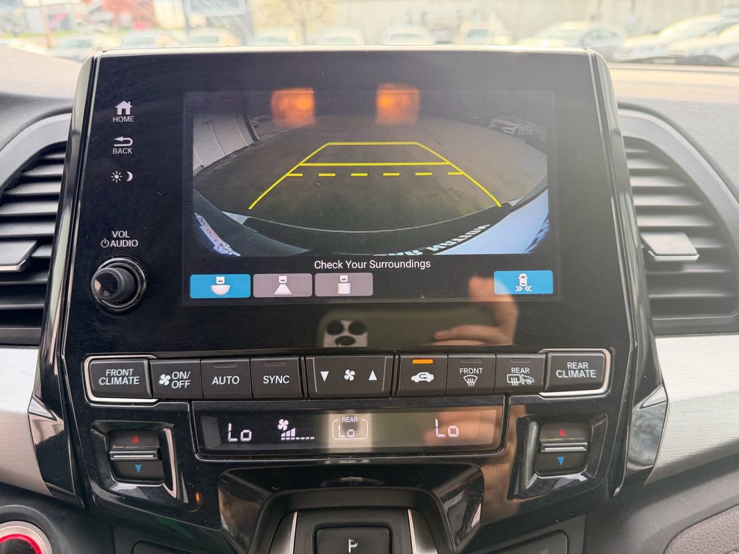 Used 2018 Honda Odyssey EX image 21