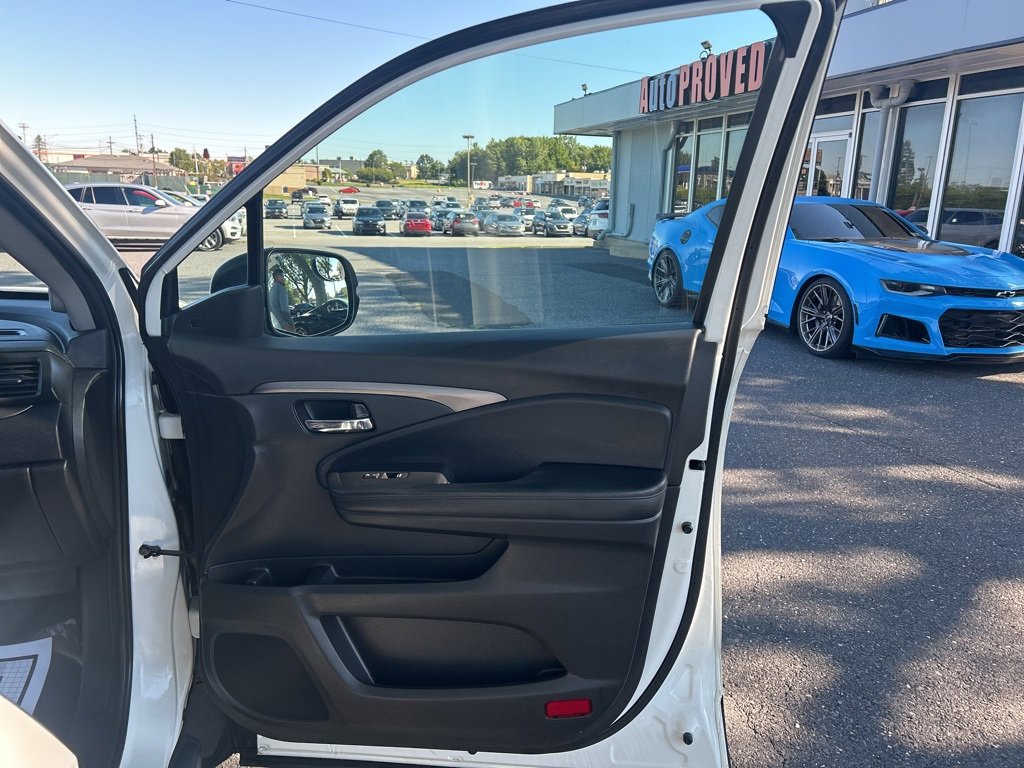 Used 2022 Honda Pilot Special Edition image 43