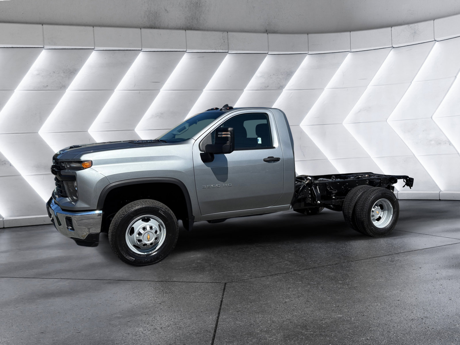 New 2026 Chevrolet Silverado 3500 W/T image 2