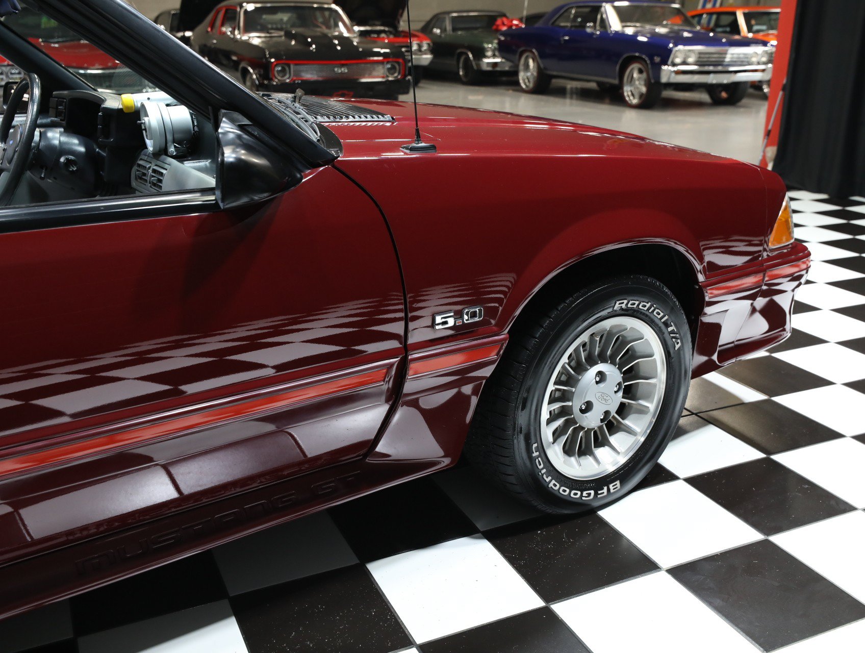 Used 1987 Ford Mustang GT RWD image 22