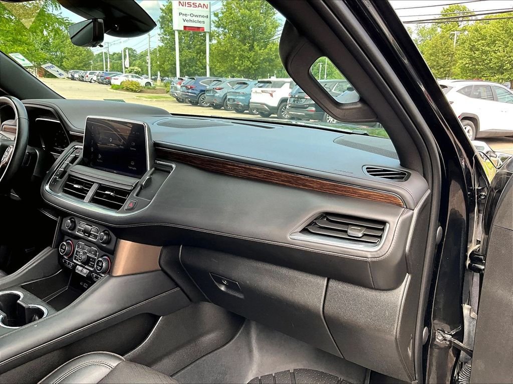 Used 2023 Chevrolet Tahoe High Country AWD/4WD image 13