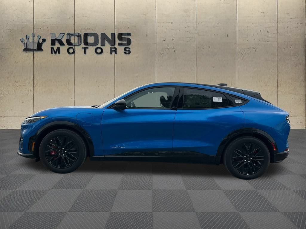 New 2025 Ford Mustang Mach-E Premium w/ Sport Appearance Package AWD/4WD image 4