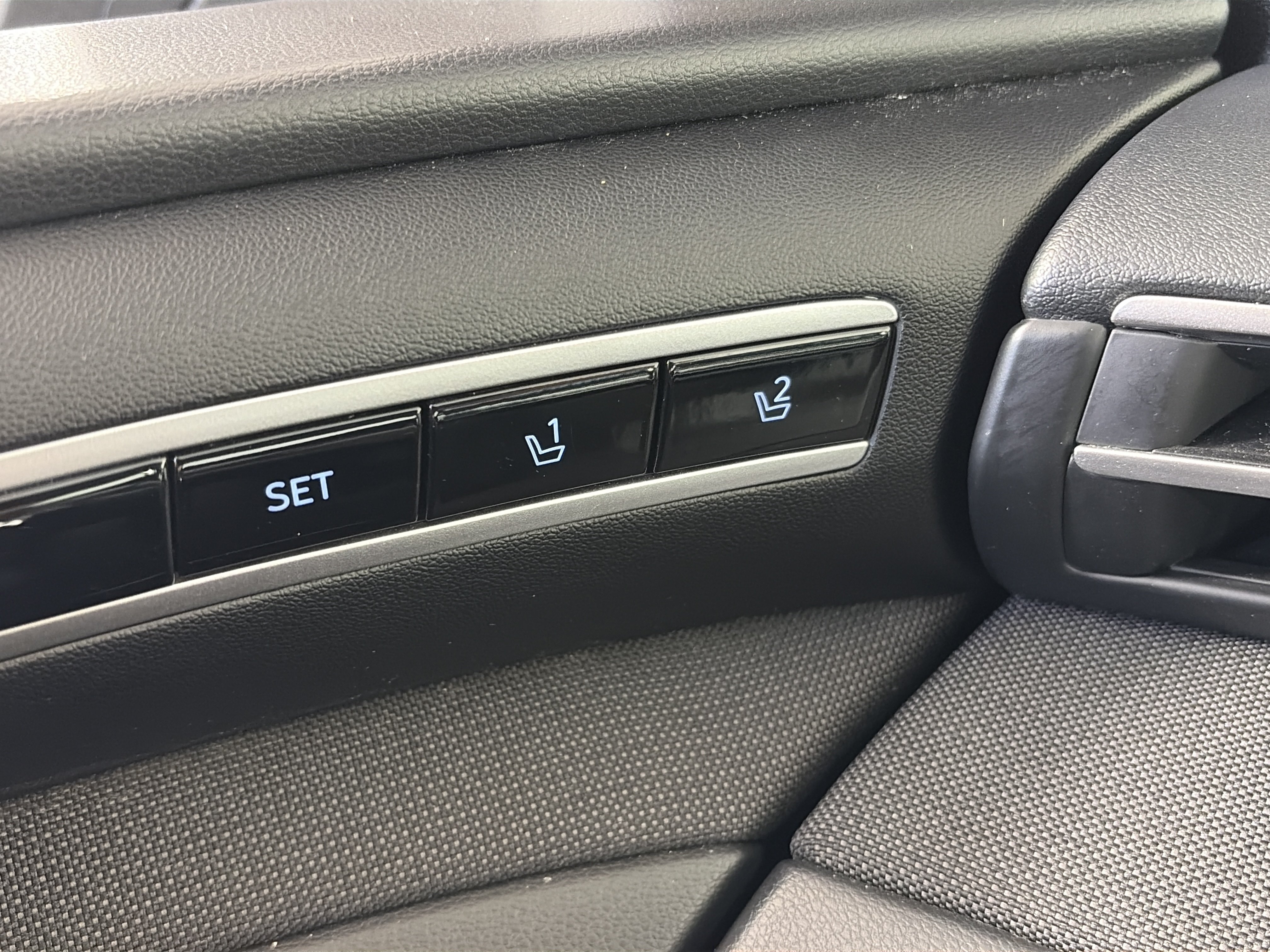 Used 2024 Hyundai Tucson Limited AWD/4WD image 37