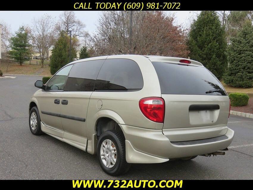 Used 2005 Dodge Grand Caravan SE w/ Popular Equipment Group I image 10