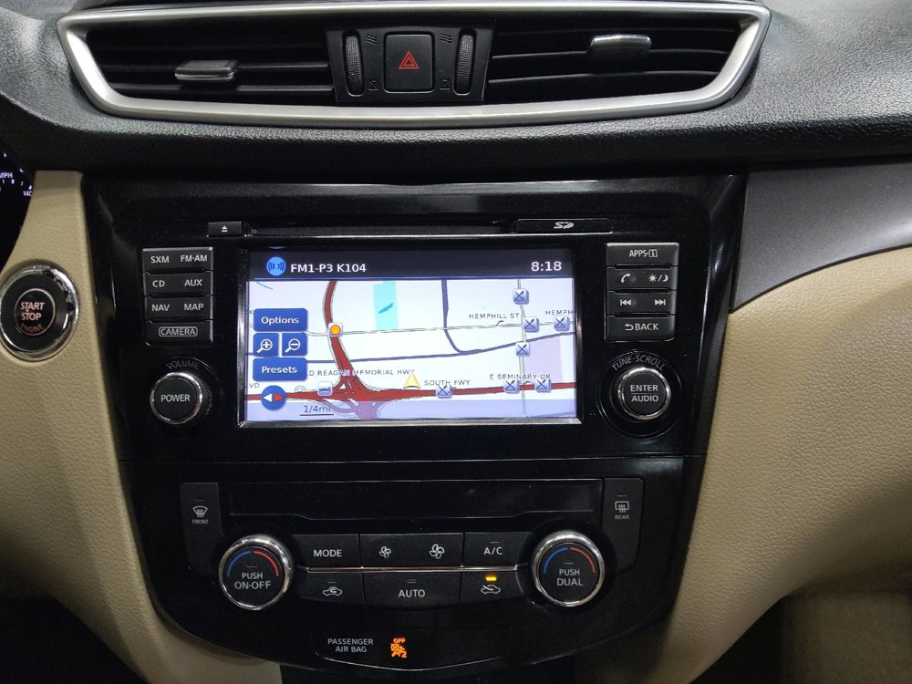 Used 2015 Nissan Rogue SV w/ SV Premium Package image 25